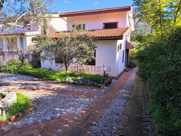 casa indipendente in vendita a Torretta