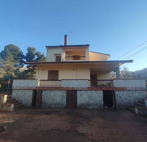 casa indipendente in vendita a Torretta