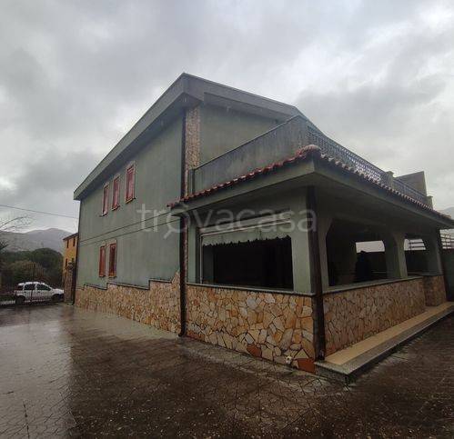 casa indipendente in vendita a Torretta