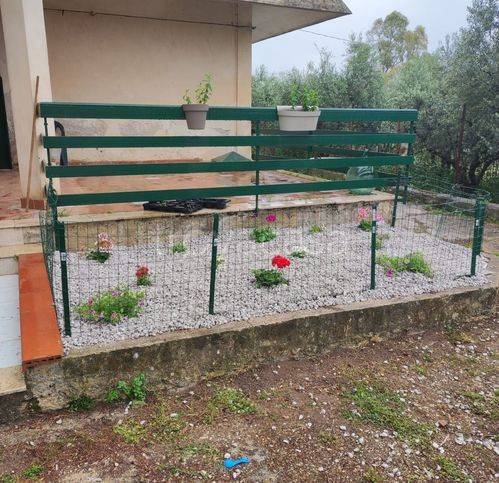 casa indipendente in vendita a Torretta
