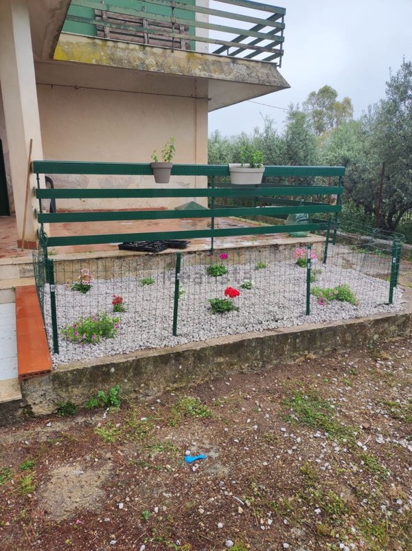 casa indipendente in vendita a Torretta