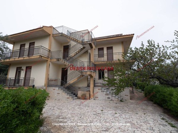 casa indipendente in vendita a Torretta