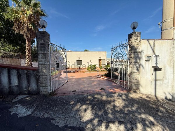 casa indipendente in vendita a Torretta