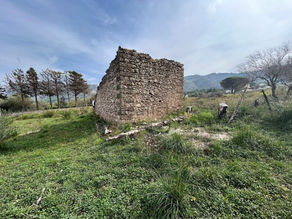 rudere in vendita a Torretta