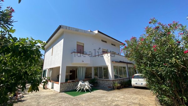 casa indipendente in vendita a Torretta