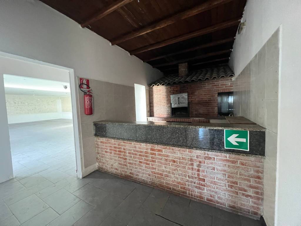 negozio in vendita a Torretta