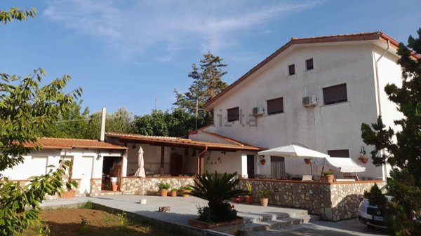 casa indipendente in vendita a Torretta