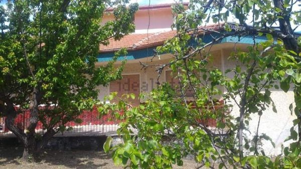esavano in vendita a Torretta