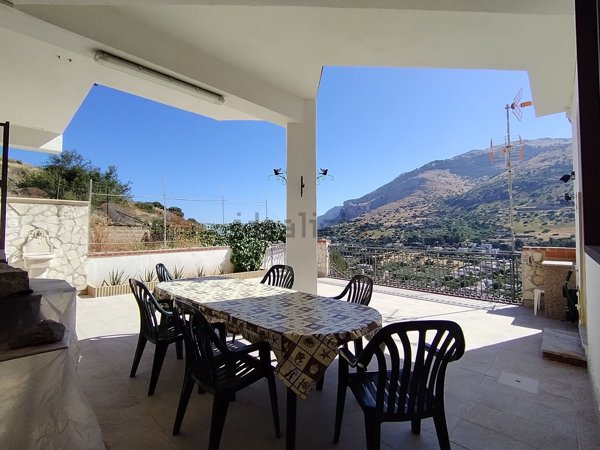 casa indipendente in vendita a Torretta