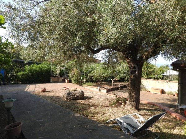 casa indipendente in vendita a Trabia