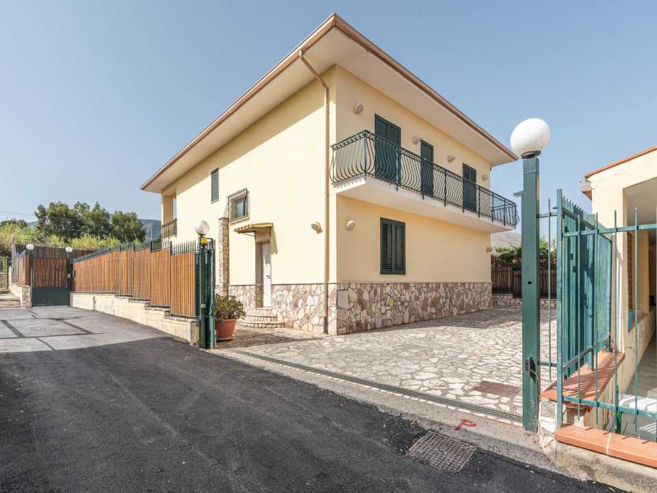 casa indipendente in vendita a Trabia