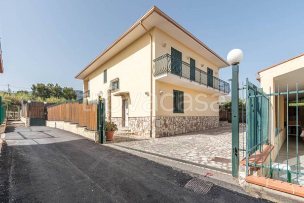 casa indipendente in vendita a Trabia