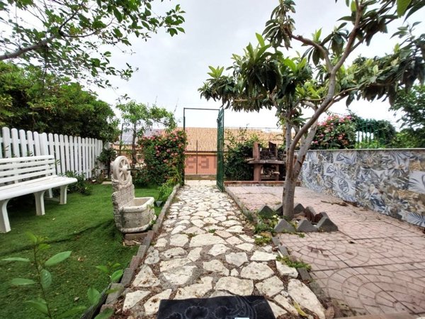 casa indipendente in vendita a Trabia in zona Sant'Onofrio