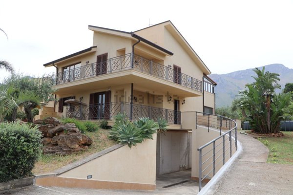 casa indipendente in vendita a Trabia in zona San Nicola l'Arena