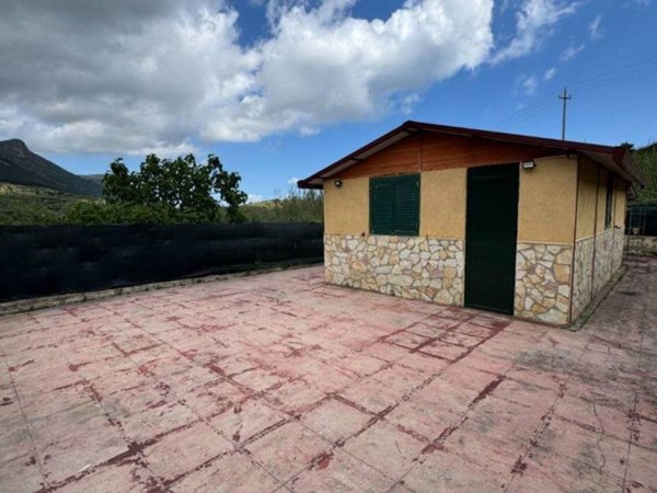 casa indipendente in vendita a Trabia