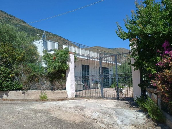 casa indipendente in vendita a Trabia in zona Sant'Onofrio