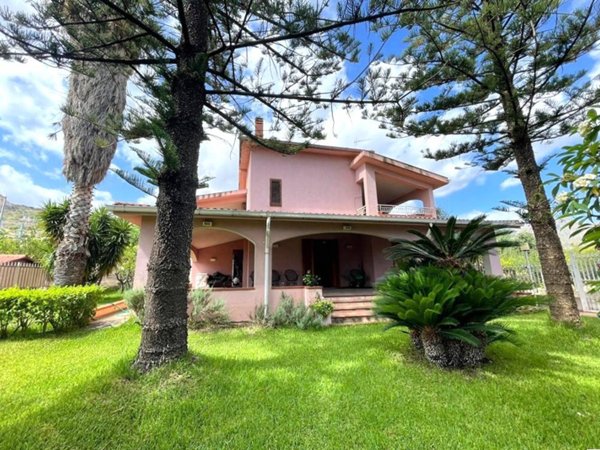 casa indipendente in vendita a Trabia