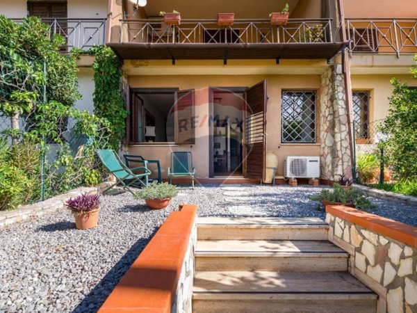 casa indipendente in vendita a Trabia in zona San Nicola l'Arena