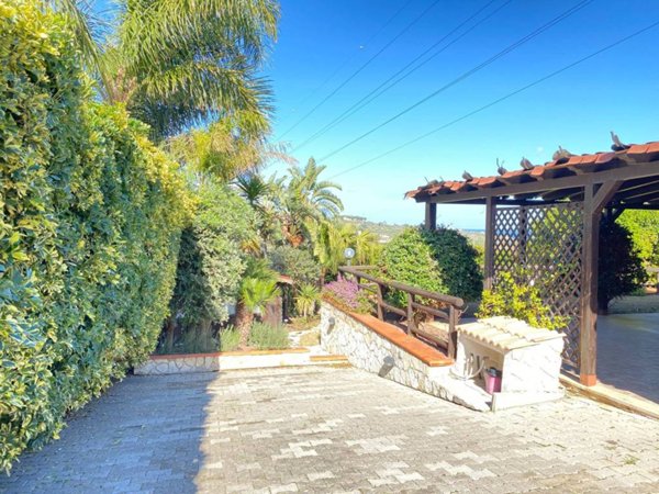 casa indipendente in vendita a Trabia in zona San Nicola l'Arena