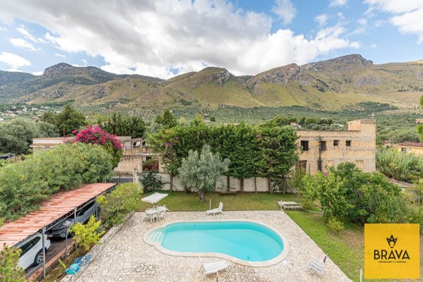 casa indipendente in vendita a Trabia