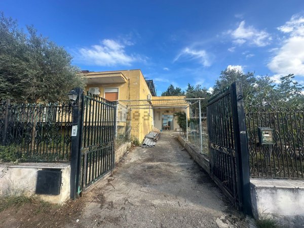 casa indipendente in vendita a Trabia