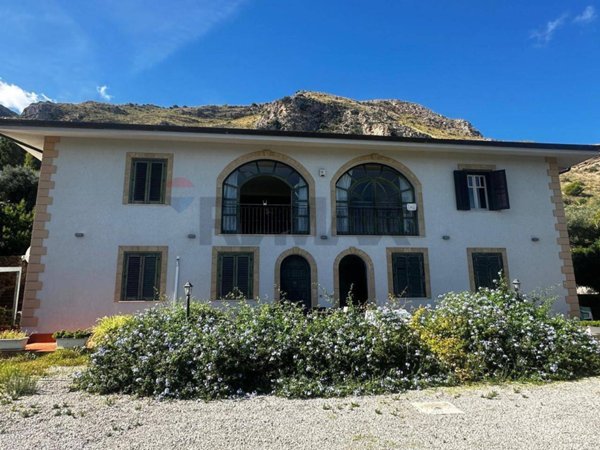 casa indipendente in vendita a Trabia in zona San Nicola l'Arena