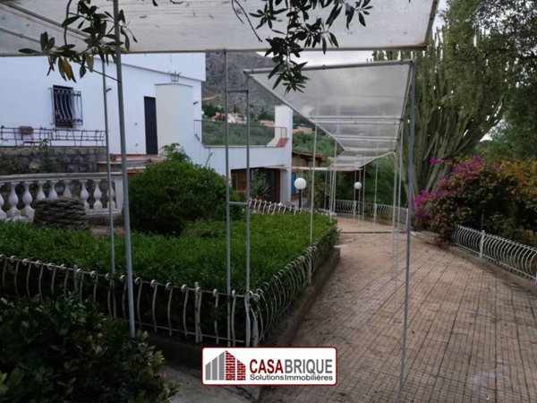 casa indipendente in vendita a Trabia