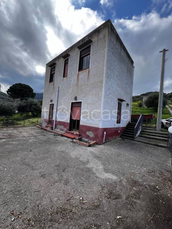 casa indipendente in vendita a Trabia