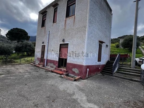 casa indipendente in vendita a Trabia