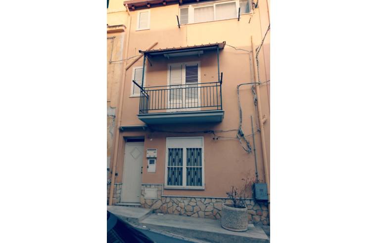 casa indipendente in vendita a Trabia