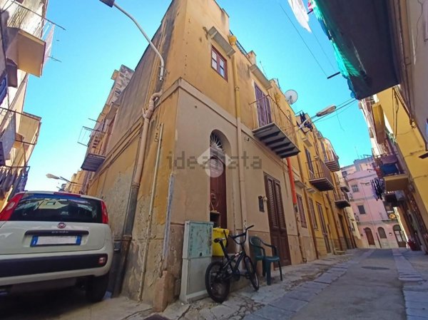 quadrivano in vendita a Trabia