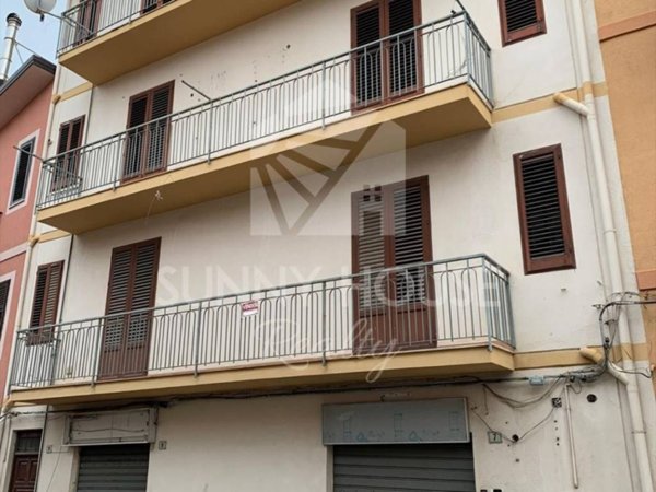 intera palazzina in vendita a Trabia