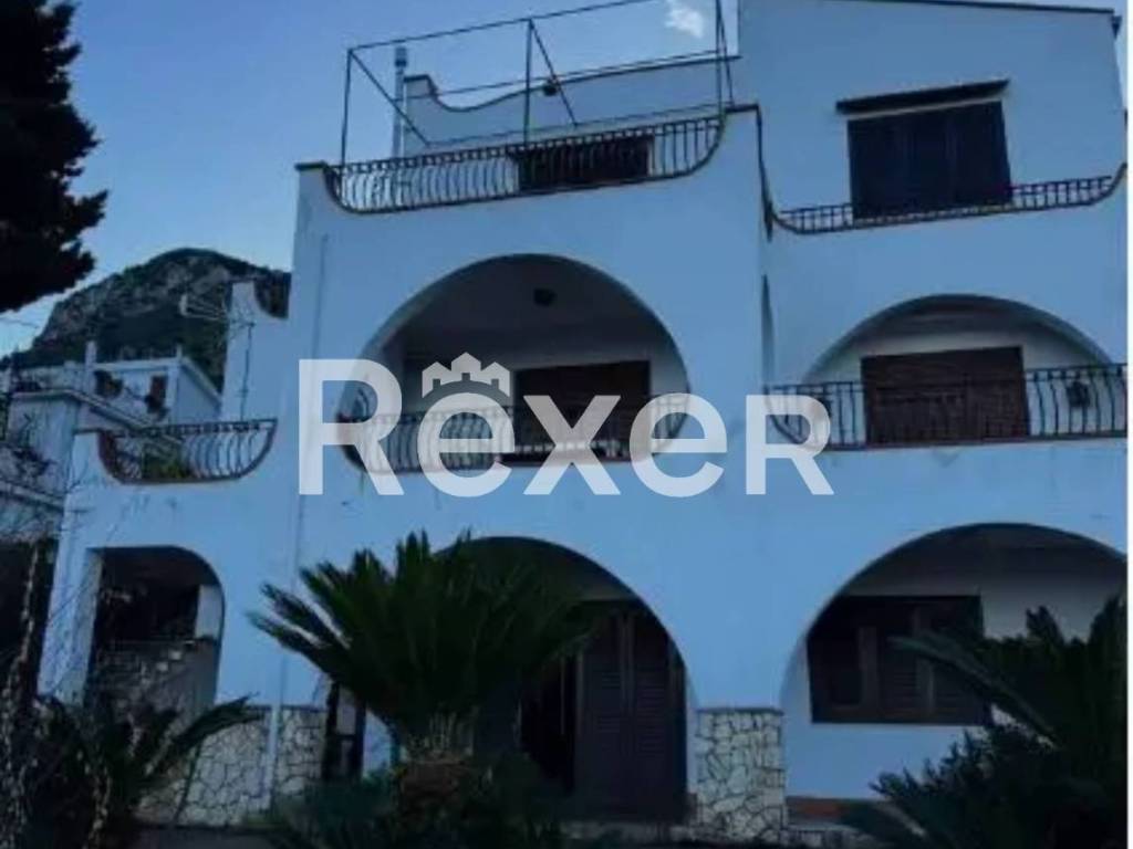 casa indipendente in vendita a Trabia