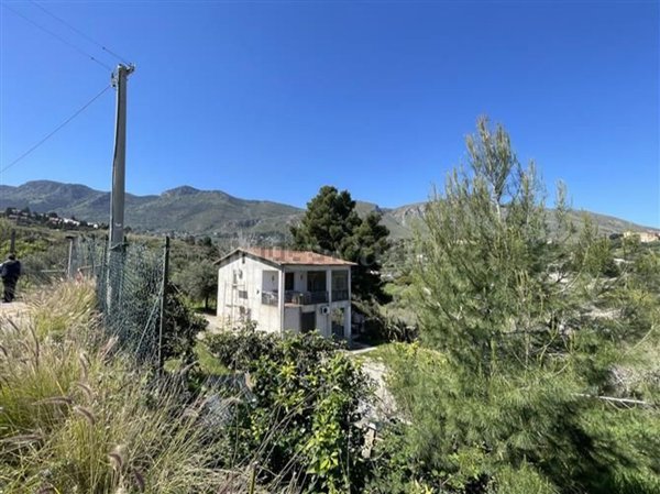 casa indipendente in vendita a Trabia in zona Sant'Onofrio