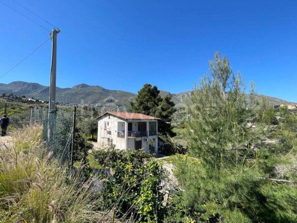 casa indipendente in vendita a Trabia in zona Sant'Onofrio