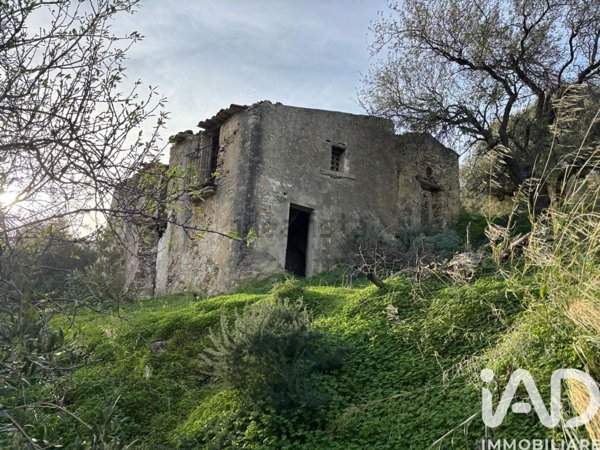 esavano in vendita a Trabia