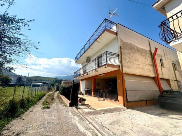 casa indipendente in vendita a Trabia