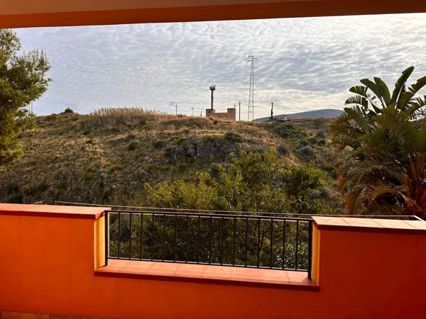 casa indipendente in vendita a Trabia