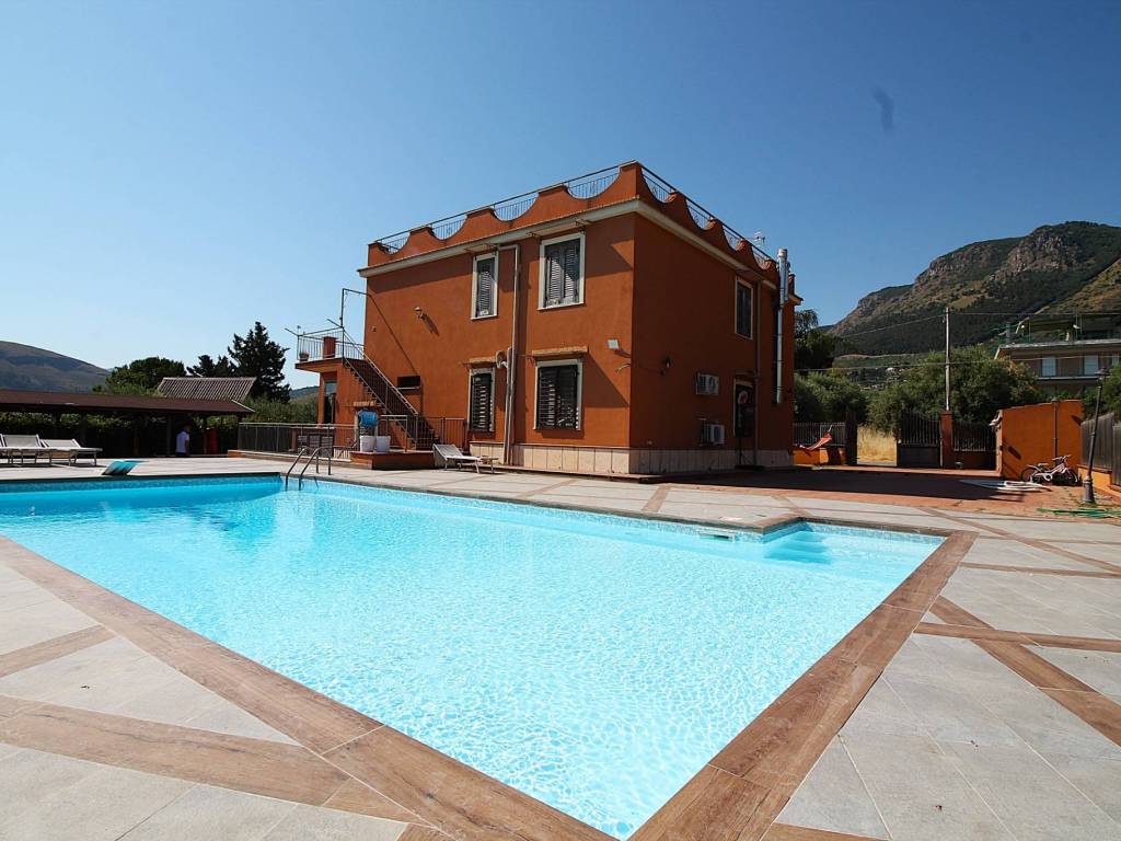 casa indipendente in vendita a Trabia in zona Sant'Onofrio