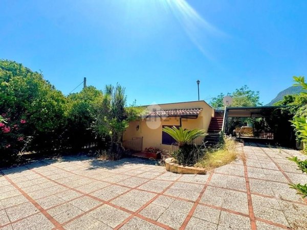 casa indipendente in vendita a Trabia in zona Sant'Onofrio