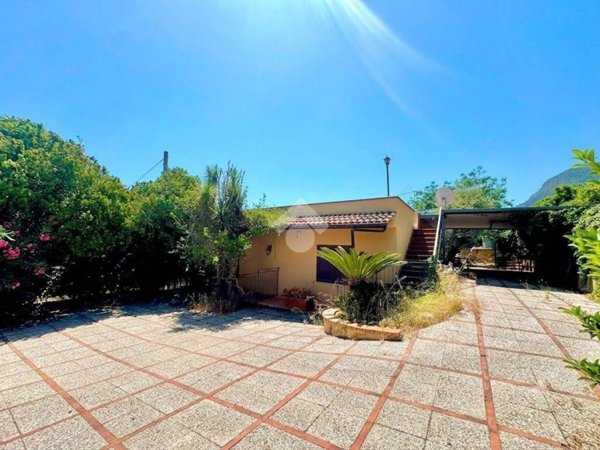 casa indipendente in vendita a Trabia in zona Sant'Onofrio