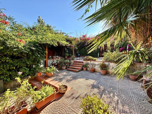 casa indipendente in vendita a Trabia in zona Sant'Onofrio