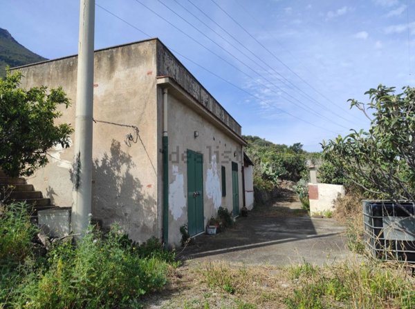 casa indipendente in vendita a Trabia
