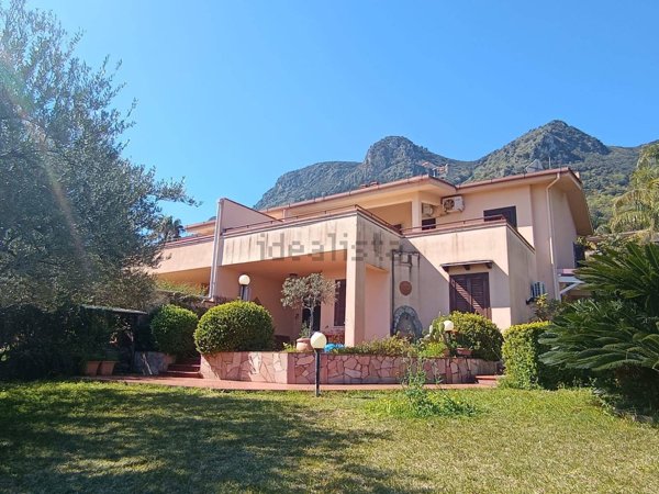 casa indipendente in vendita a Trabia in zona Sant'Onofrio