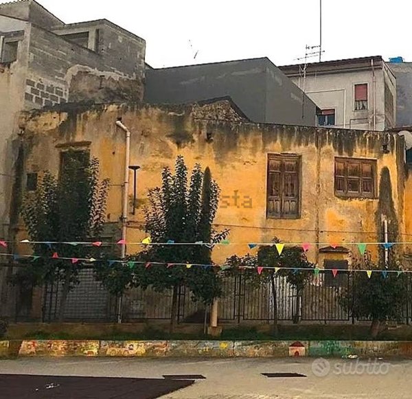 quadrivano in vendita a Trabia