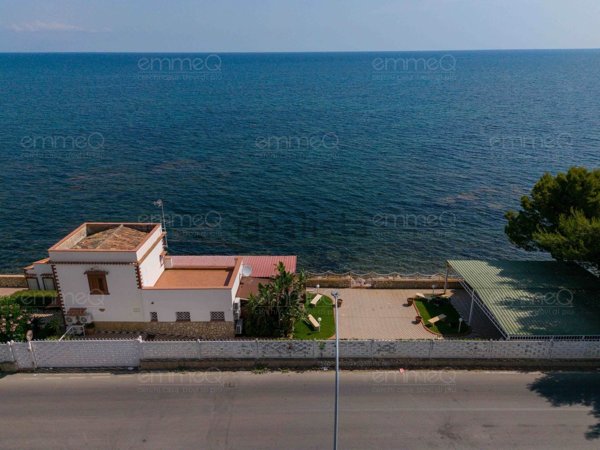 casa indipendente in vendita a Trabia