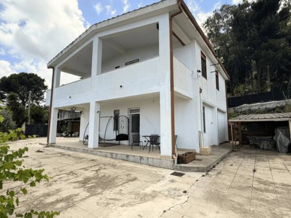 casa indipendente in vendita a Trabia in zona Sant'Onofrio