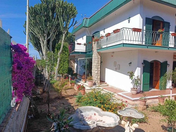 casa indipendente in vendita a Trabia in zona San Nicola l'Arena