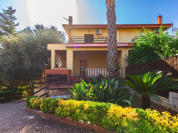 casa indipendente in vendita a Trabia in zona Sant'Onofrio