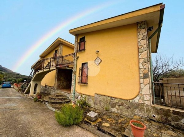 casa indipendente in vendita a Trabia